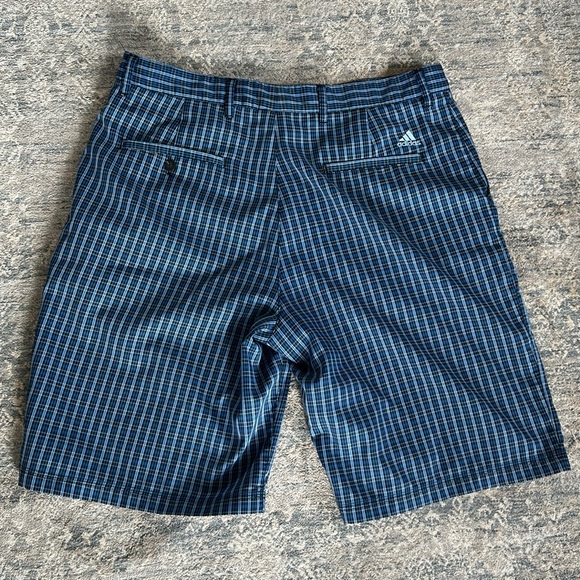 Adidas Golf Shorts - Picture 2 of 4